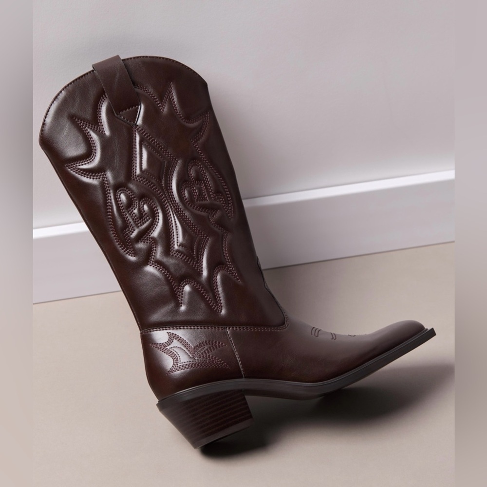 stradivarius Women's Dark Burgandy Brown Western Embroidered Boots Size 7.5 - Picture 5 of 16